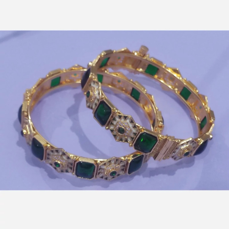 دستبند نگین دار هندی با روکش طلا (سایز 2و4 زنانه)