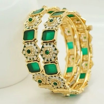 دستبند نگین دار هندی با روکش طلا (سایز 2و4 زنانه)
