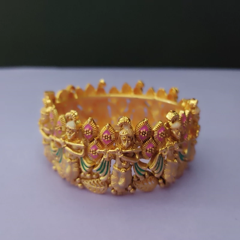 دستبند هندی با روکش طلا